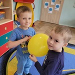 Taniec z balonami - Krzyś i Filip
