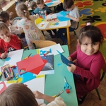 Julka_Olek_praca plastyczna_kosmita