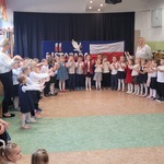 uroczystość z okazji 11 listopada 
udział w akcji ,,Szkoła do hymnu