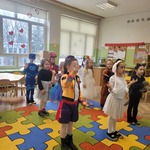 bal karnawałowy mrówki