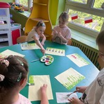 wiosenna_łąka_krasnale_4.jpg