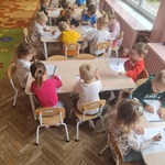 zajęcia plastyczne w biedronakach 5.jpg